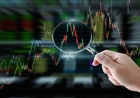 Σύγκριση ETF με δείκτη Nasdaq-100 και αντίθετο που ακολουθεί τον S&P 500.