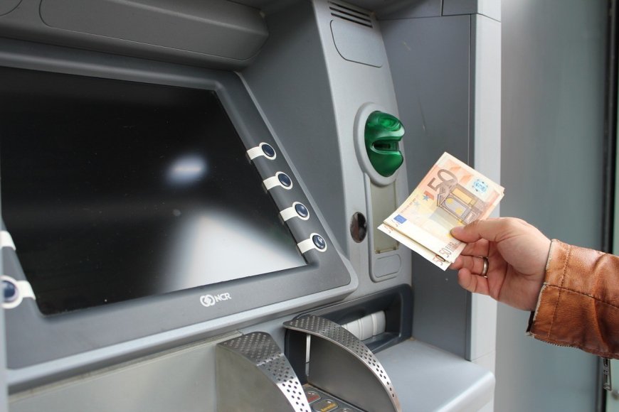 Πώς να αντιμετωπίσετε τους δασμούς και να προστατεύσετε τα οικονομικά σας.